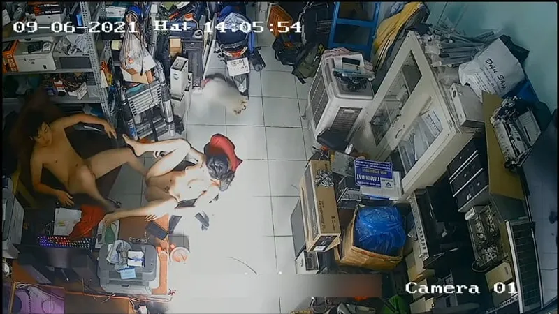 Bà xã chồng phang nhau trong của dương vật máy tính