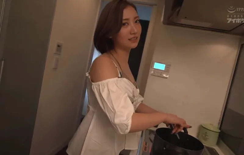 Cậu em ông xã may mắn và người người yêu của anh trai có chiếc lưỡi điêu luyện