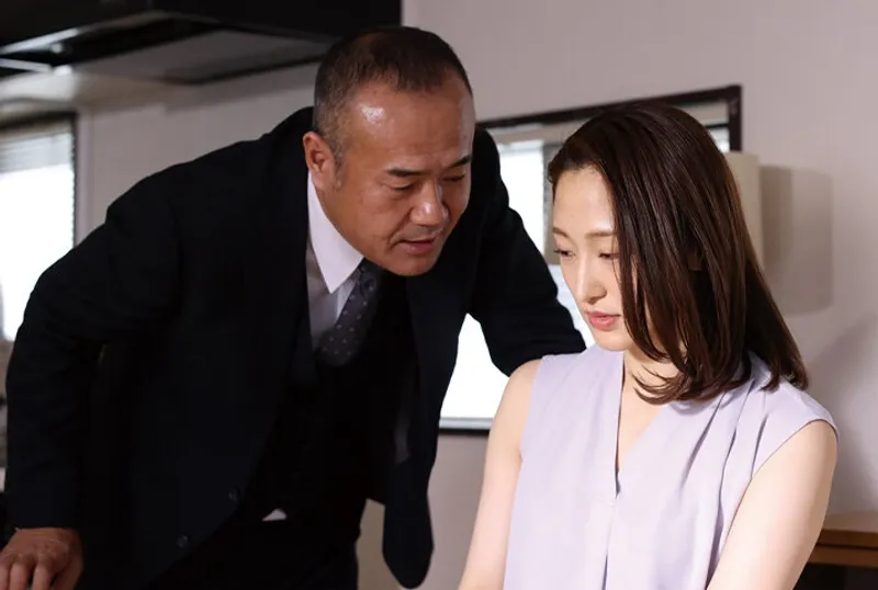 Người chồng dính bẫy của cấp trên mất vợ lúc nào không hề hay biết